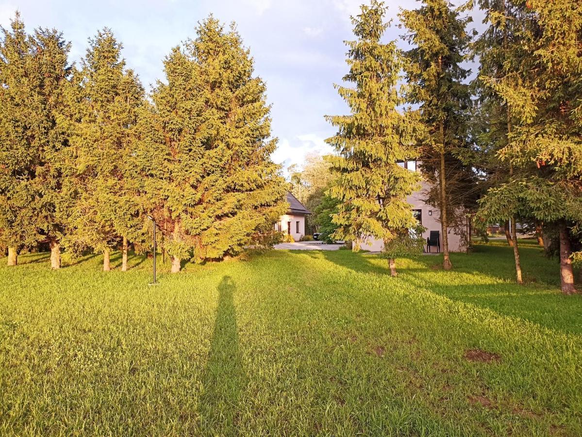4Domki Krosnice Buitenkant foto
